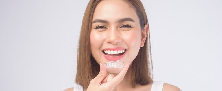 CLEAR ALIGNERS FOR TEENS HAWTHORN – MODERN INVISIBLE SOLUTIONS