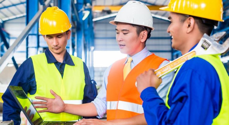 Safety-Chat Solutions to Improve Safety Culture Across Every Job Site