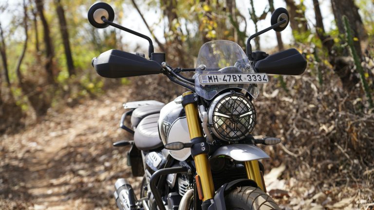 Motorcycle Windshield Extension – Upgrade Your Riding Comfort Today