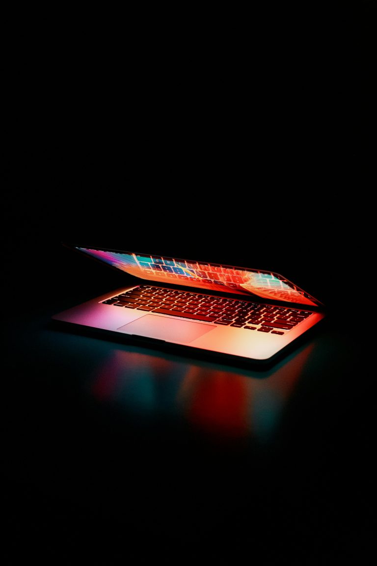 AFFORDABLE VIRTUAL DESKTOP SETUP BY SIMPLICITY